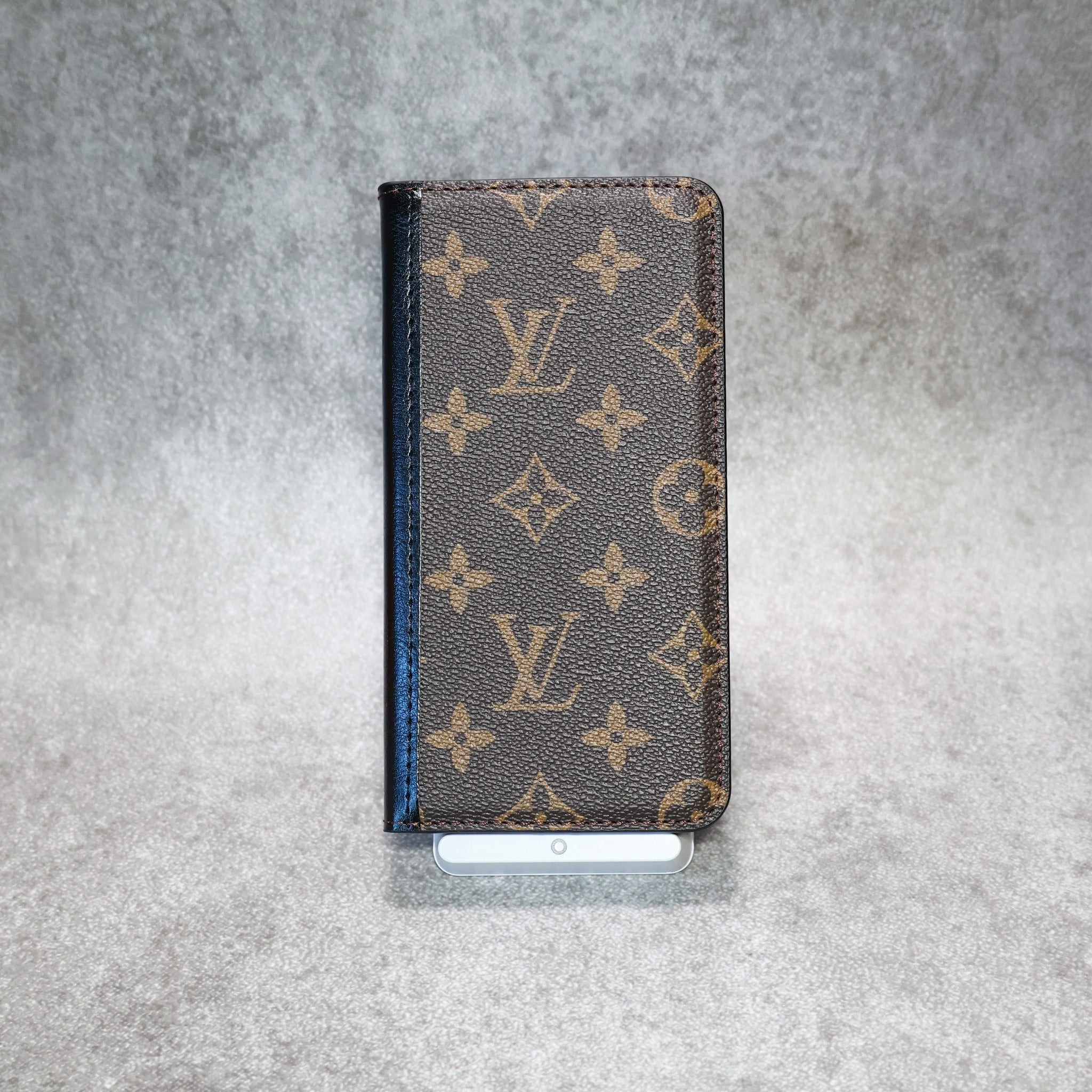 Classic Leather iPhone Wallet Case for 14-17 / Pro / Pro Max / Plus