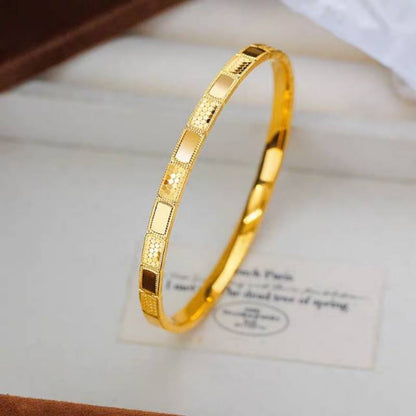 Simple Geometric Bangle