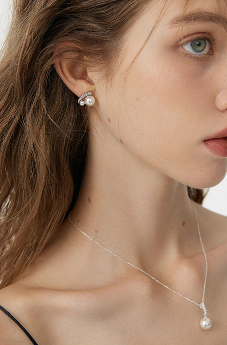 Minimalist Pearl Zircon Earrings