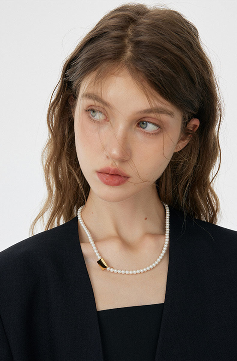 Classic Vintage Pearl Necklace