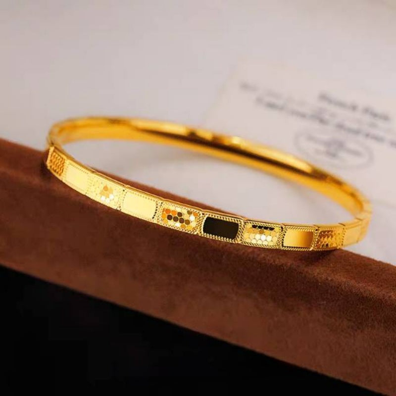 Simple Geometric Bangle