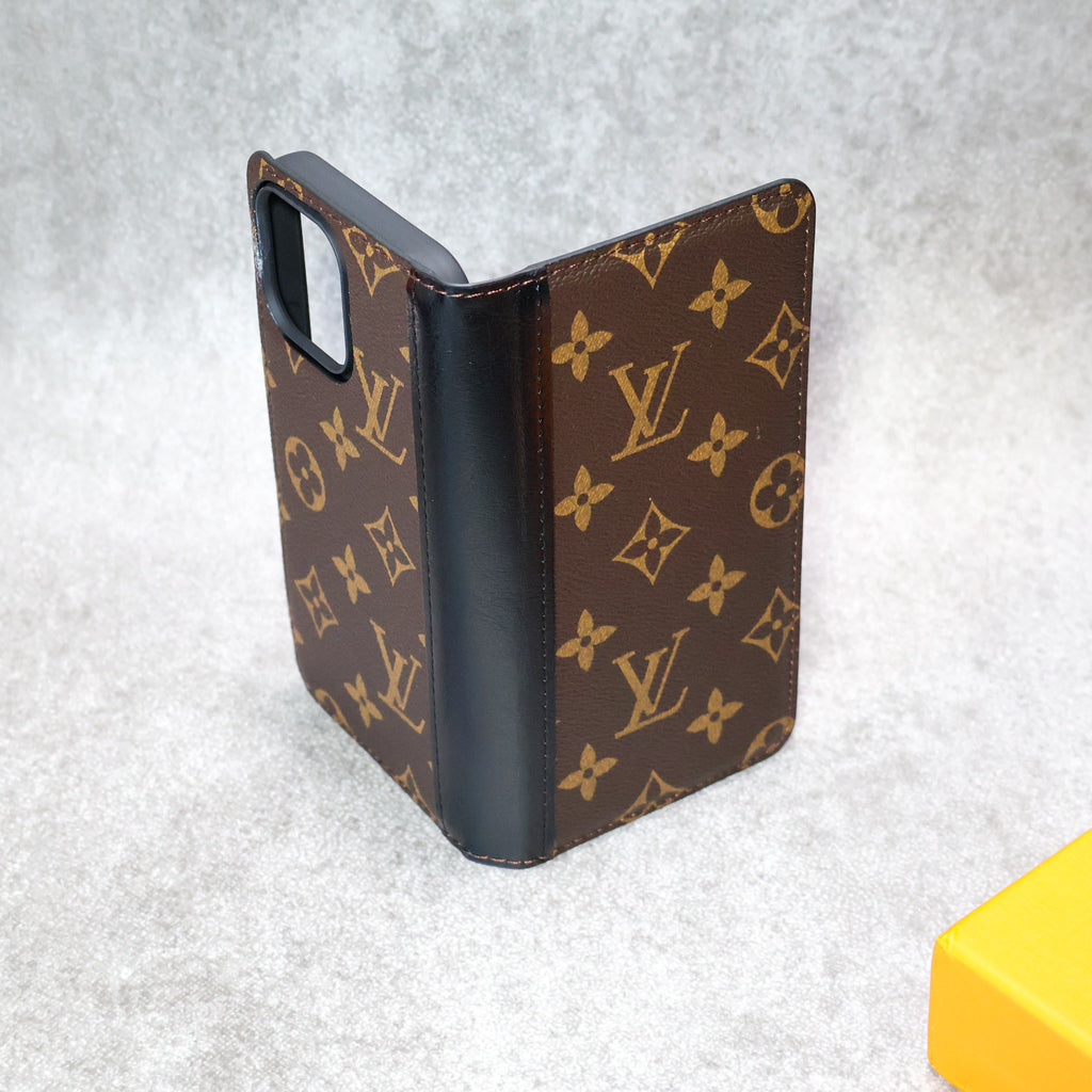 Classic Leather iPhone Wallet Case for 14-17 / Pro / Pro Max / Plus