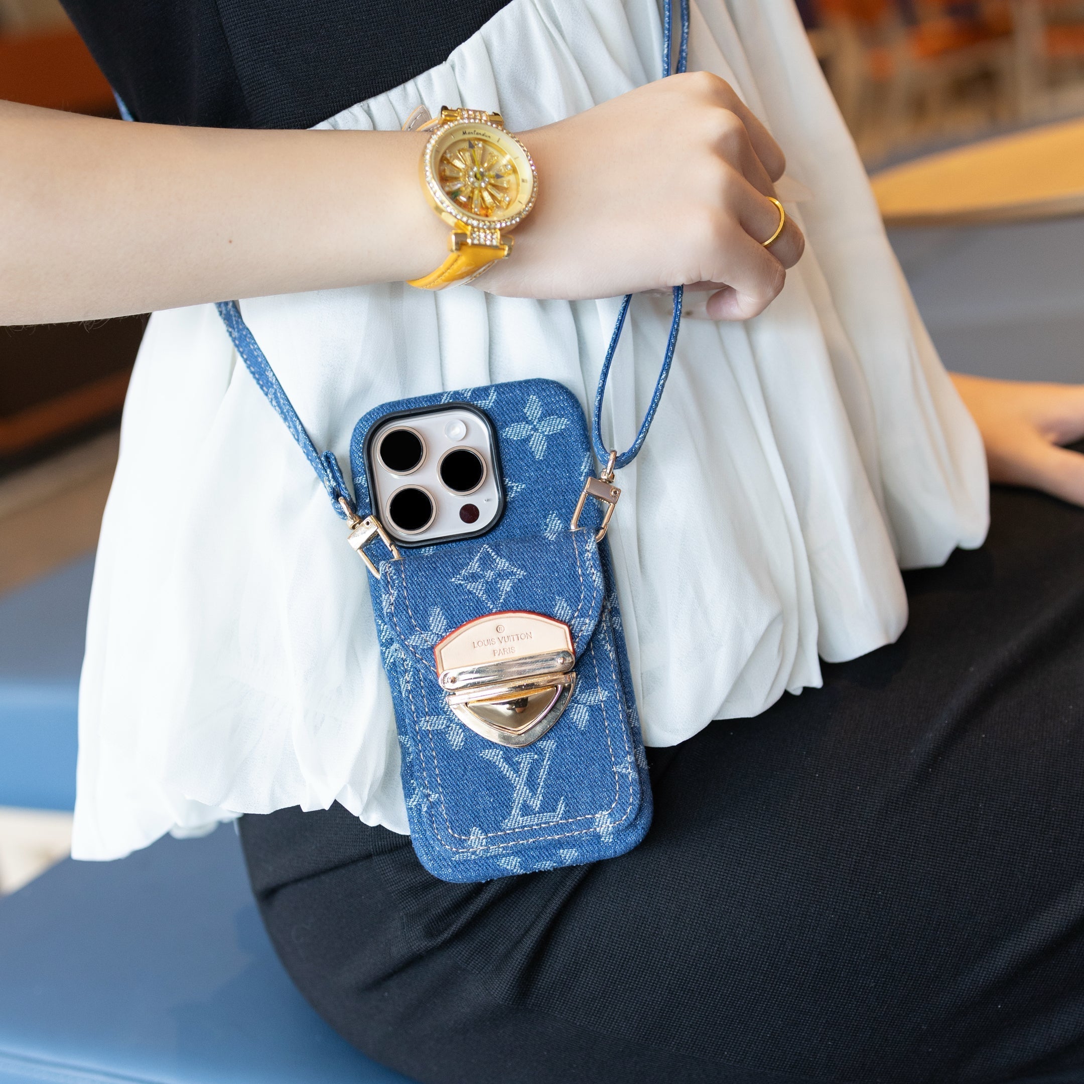 New Classic Luxury Card Holder Phone Case 06